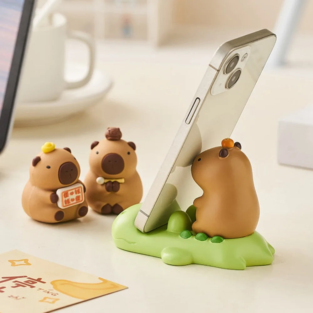 Crocodile Capybara Phone Holder Animal Figurines Desk Decor Capybara Mobole Phone Stand Cartoon Creative Capybara Model Toy